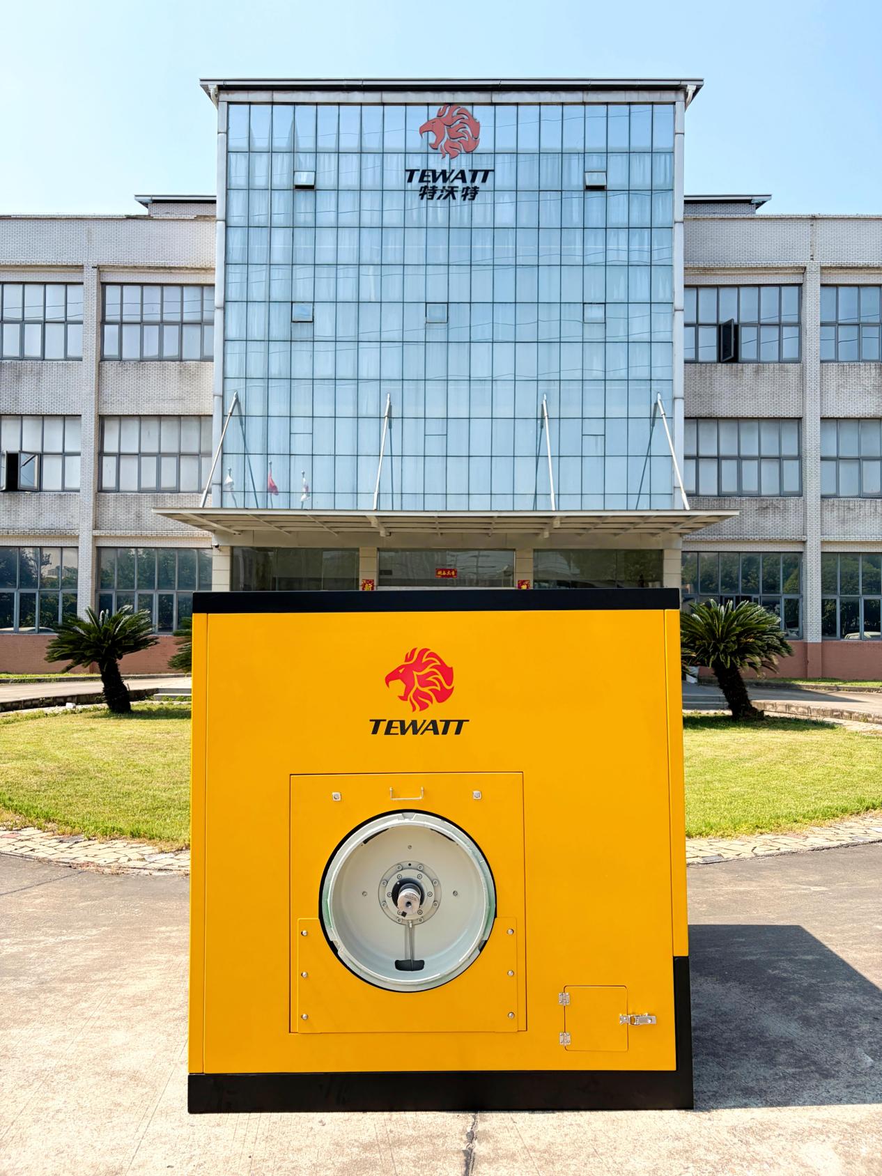 Nou producte de la sèrie TEWATT PTO, que ofereix solucions d'energia més flexibles per a equips d...